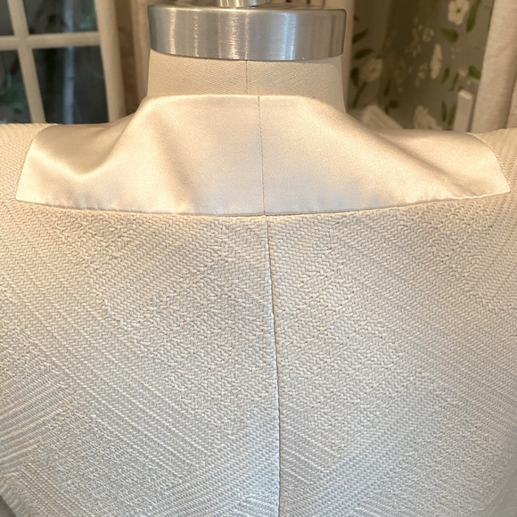 Balmain - Picture 6 of 10